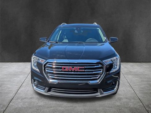 Used 2023 GMC Terrain SLT image 9
