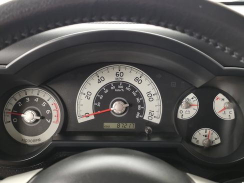 Used 2014 Toyota FJ Cruiser 4WD w/ Upgrade Package image 35