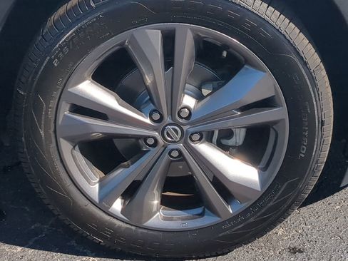 Used 2020 Nissan Murano Platinum w/ Cargo Package image 11