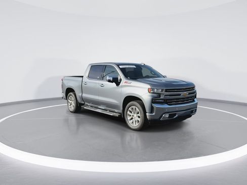 Used 2022 Chevrolet Silverado 1500 LTZ w/ LTZ Premium Package image 2
