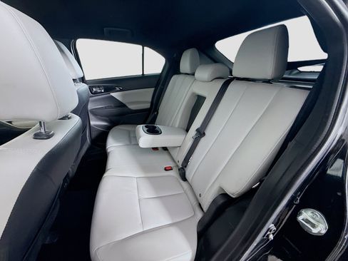 Used 2025 Mitsubishi Eclipse Cross Black Edition image 25