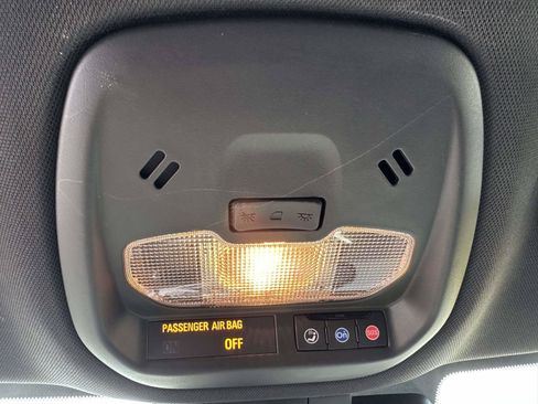 Used 2024 Chevrolet Trax RS w/ Driver Confidence Package FWD image 32