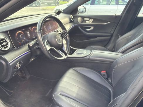 Used 2023 Mercedes-Benz E 350 4MATIC Sedan image 6