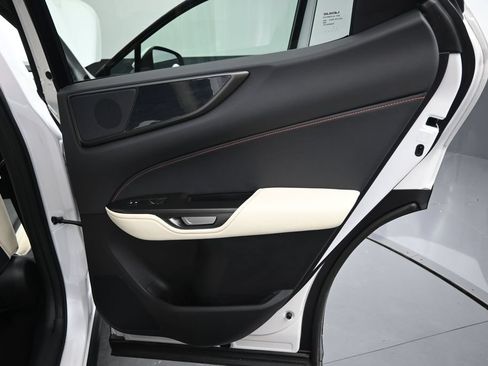 Used 2022 Lexus NX 350 AWD image 22