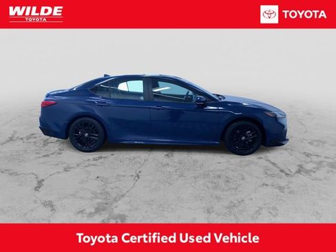 Certified 2025 Toyota Camry SE image 2