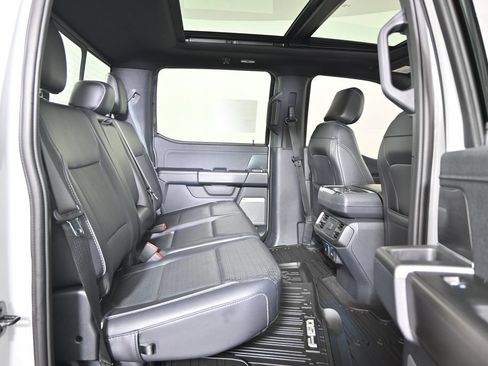Used 2024 Ford F150 Lariat AWD/4WD image 16