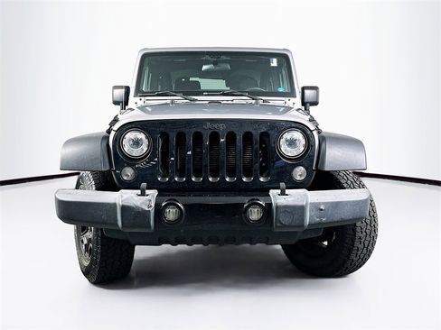 Used 2017 Jeep Wrangler Sport image 5