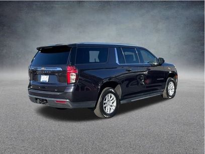 Used 2024 Chevrolet Suburban LT