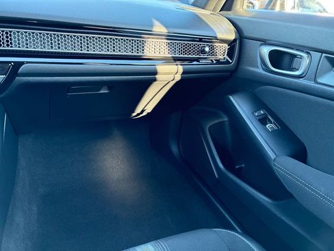 Used 2024 Honda Civic Sport image 34