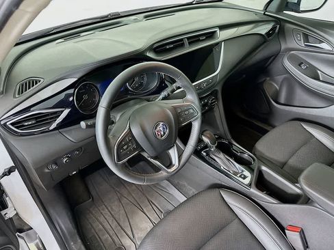 Used 2022 Buick Encore GX Essence w/ Experience Buick Package image 2