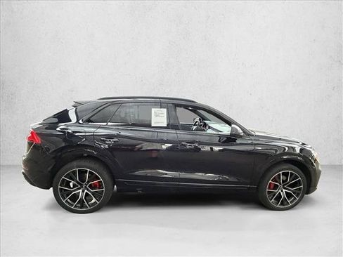 Used 2019 Audi Q8 Premium Plus w/ Premium Plus AWD/4WD image 4