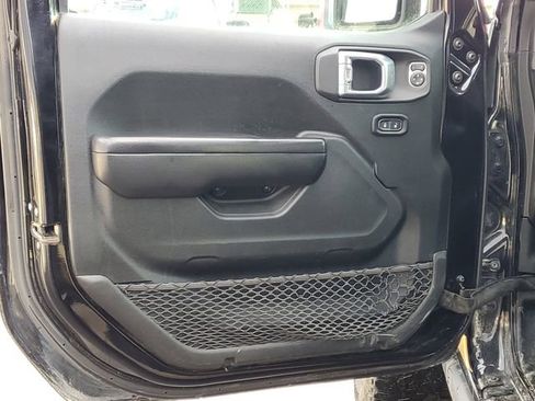 Used 2021 Jeep Wrangler Unlimited Sport AWD/4WD image 11