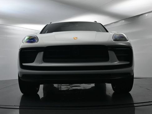 Certified 2026 Porsche Macan AWD/4WD image 56