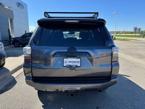 Used 2021 Toyota 4Runner Venture w/ Moonroof Package AWD/4WD image 40