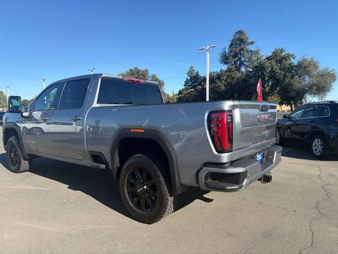 Used 2026 GMC Sierra 2500 AT4 AWD/4WD image 8