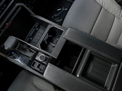 Used 2022 Toyota Tundra SR5 image 22