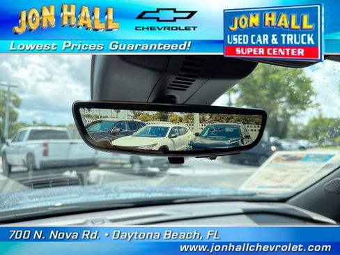 Used 2026 Chevrolet Traverse Z71 w/ Enhanced Driving Package AWD/4WD image 32