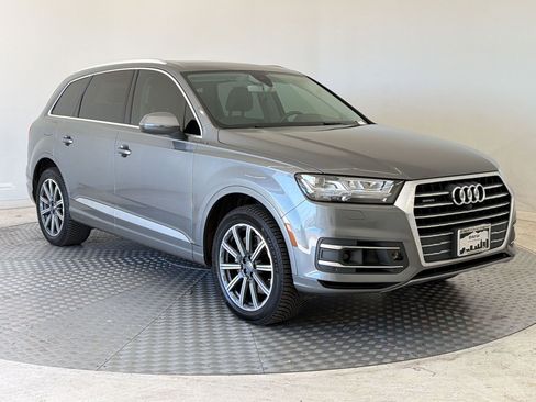 Used 2017 Audi Q7 3.0T Premium Plus w/ Premium Plus Package AWD/4WD image 7