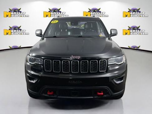 Used 2021 Jeep Grand Cherokee Trailhawk w/ Trailhawk Luxury Group AWD/4WD image 2