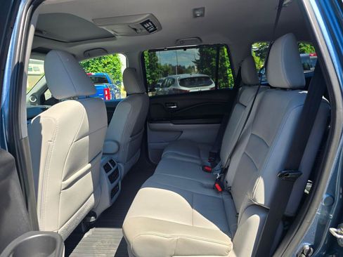 Used 2018 Honda Pilot Touring image 4