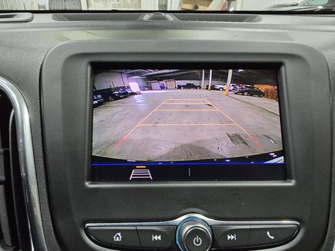 Used 2020 Chevrolet Equinox LT w/ Midnight Edition image 41