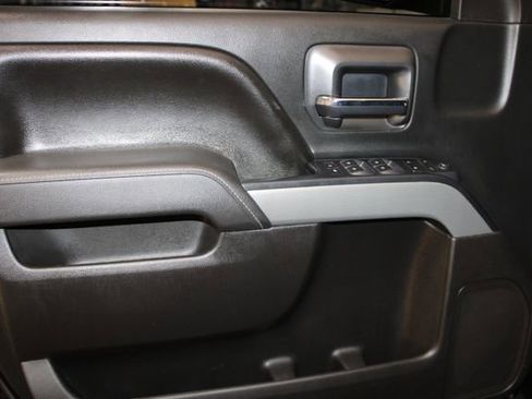 Used 2016 Chevrolet Silverado 1500 LT w/ Midnight Edition image 10