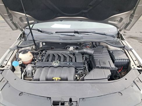 Used 2009 Volkswagen CC VR6 Sport image 27