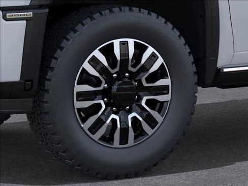 New 2026 GMC Sierra 3500 Denali Ultimate image 9