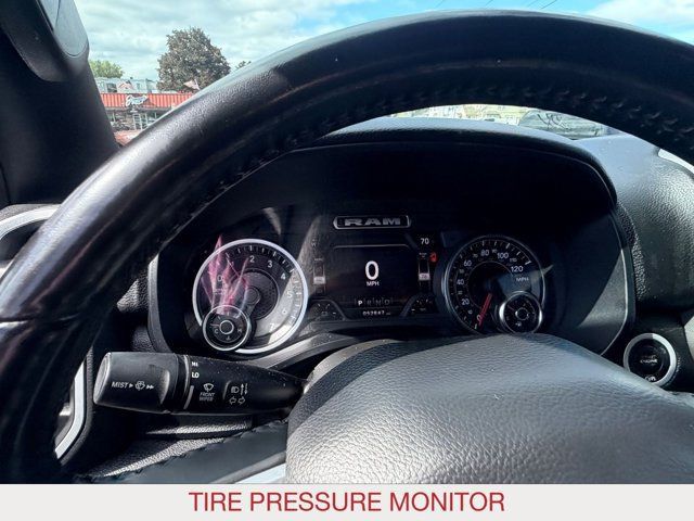 Used 2022 RAM 1500 Big Horn AWD/4WD image 18