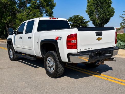 Used 2011 Chevrolet Silverado 2500 LT w/ Interior Plus Package AWD/4WD image 3