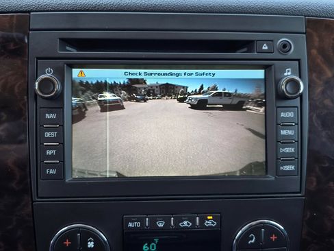 Used 2011 GMC Sierra 2500 Denali AWD/4WD image 16