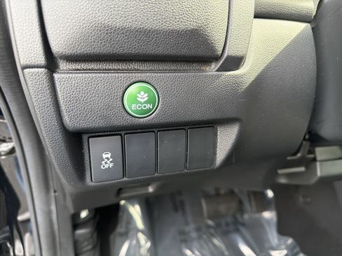 Used 2016 Honda Fit EX image 14