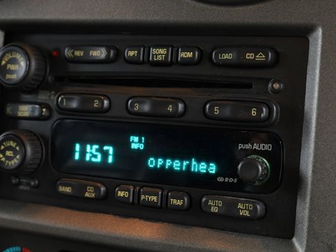 Used 2003 HUMMER H2 w/ Preferred Equipment Group image 27