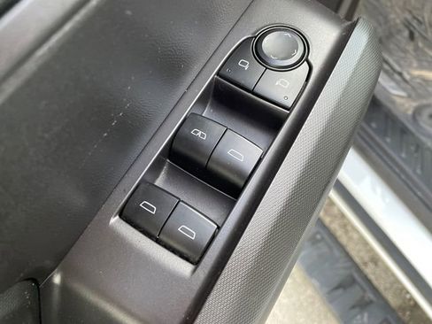 Used 2023 Chevrolet Colorado Trail Boss image 24