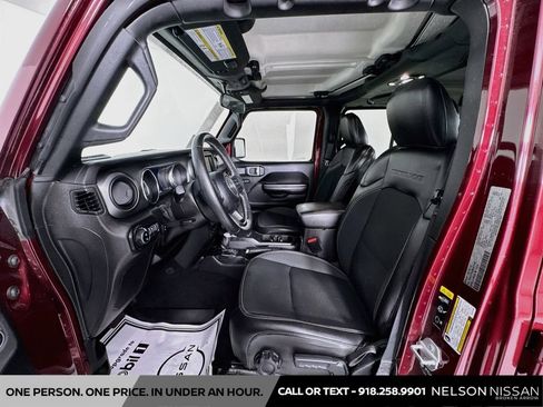 Used 2021 Jeep Gladiator Sport AWD/4WD image 20