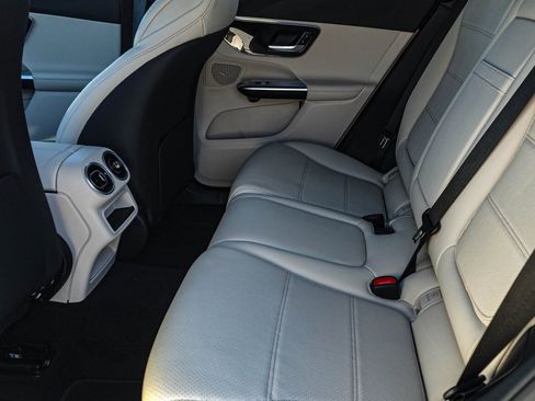 New 2026 Mercedes-Benz GLC 300 4MATIC image 26