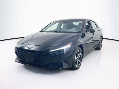 Used 2023 Hyundai Elantra SEL w/ Convenience Package