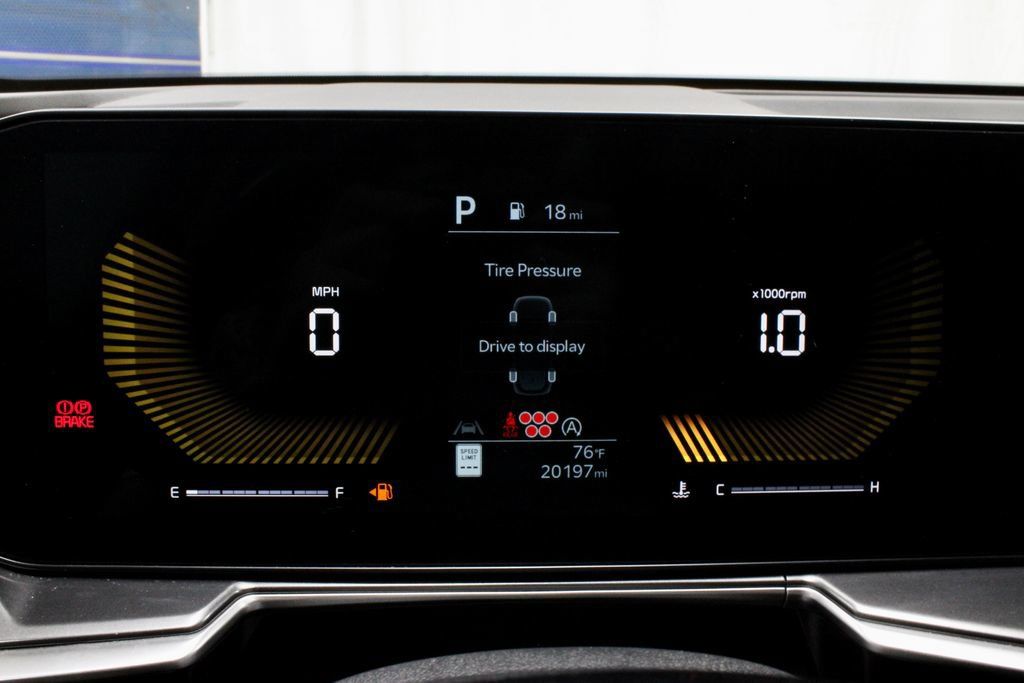 Used 2024 Kia Sorento S FWD image 29