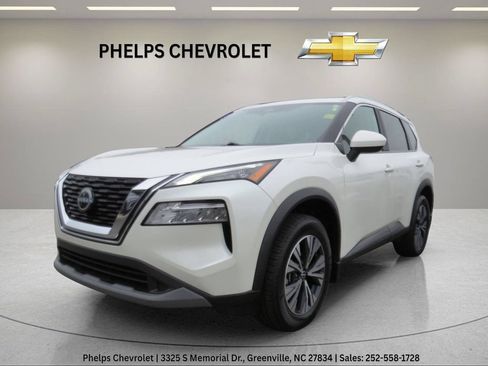 Used 2023 Nissan Rogue SV w/ SV Premium B Package FWD image 5