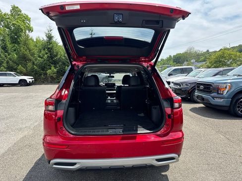 Used 2024 Mitsubishi Outlander SE AWD/4WD image 34
