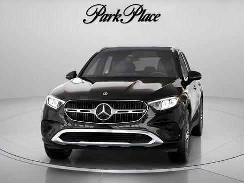 Used 2026 Mercedes-Benz GLC 300 image 37
