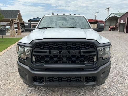 Used 2024 RAM 3500 Tradesman AWD/4WD image 2