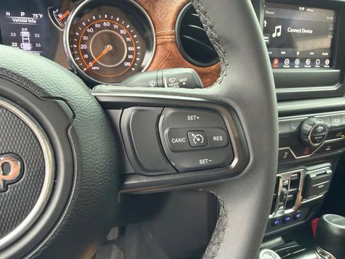 Used 2023 Jeep Gladiator Sport AWD/4WD image 25