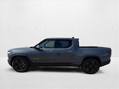 Used 2022 Rivian R1T Launch Edition image 9