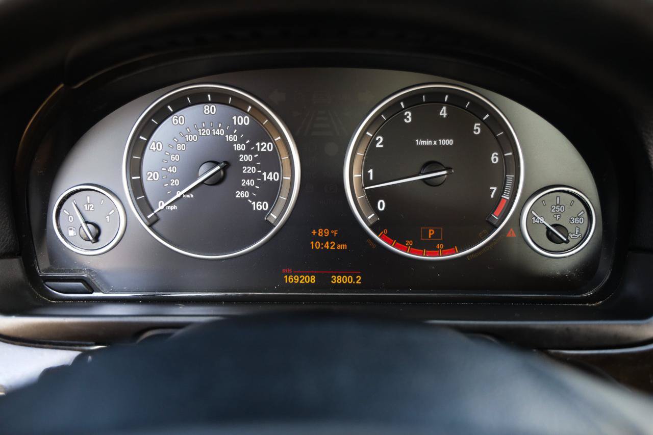 Used 2011 BMW 528i Sedan RWD image 27
