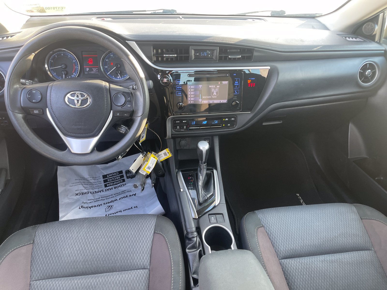 Used 2019 Toyota Corolla LE FWD image 20