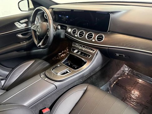 Used 2023 Mercedes-Benz E 350 4MATIC Sedan image 21