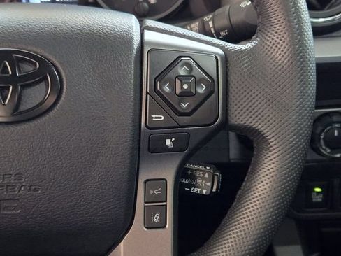 Used 2023 Toyota Tacoma TRD Pro AWD/4WD image 31