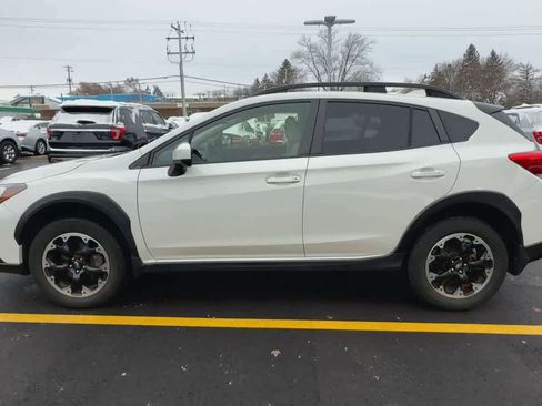 Certified 2023 Subaru Crosstrek 2.0i Premium image 5