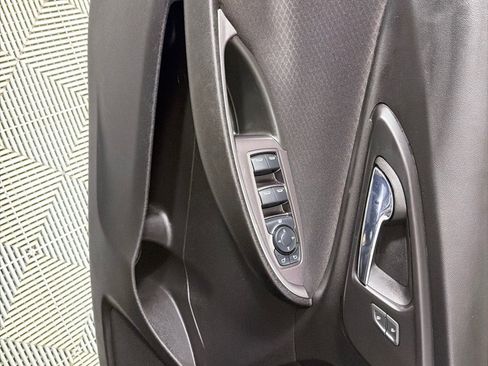 Used 2023 Chevrolet Malibu RS FWD image 11